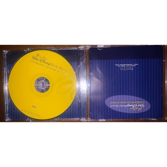 "WALT DISNEY WORLD RESORT OFFICIAL ALBUM"..."CELEBRATING 100 YEARS" Mint Discs - Picture 2 of 4